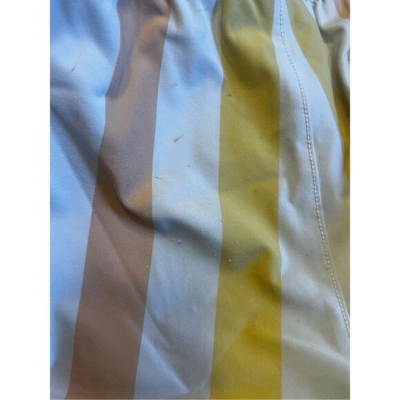 Chubbies The Swim Pops Upscale Classy 5.5" Swim Trunks w/ Liner Medium - Picture 3 of 4